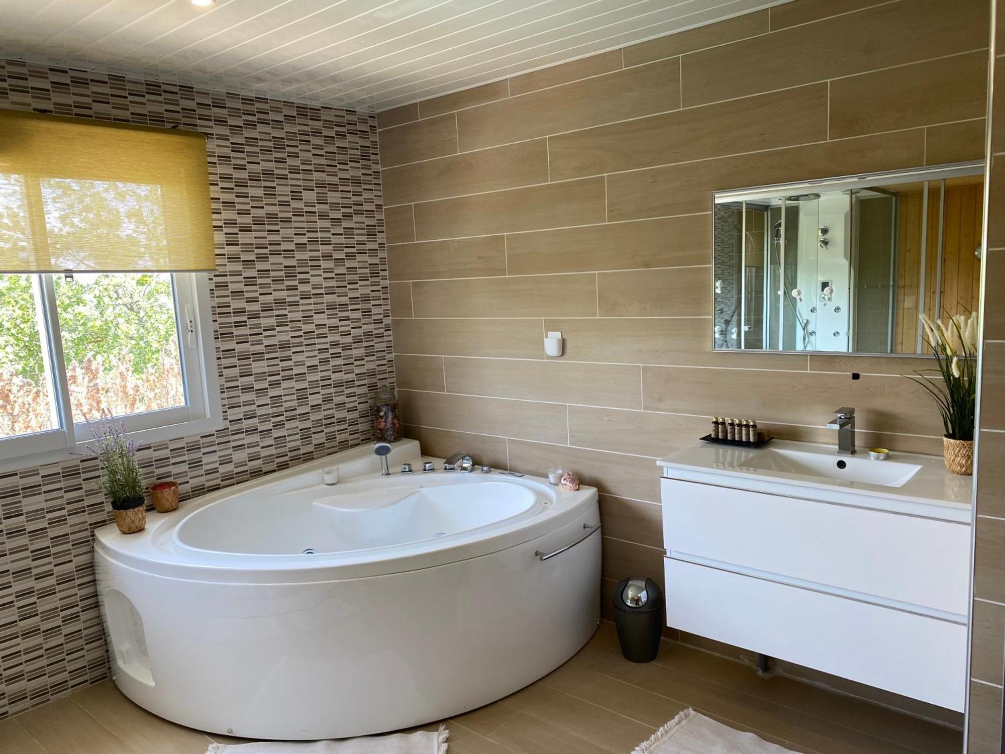 Magnifique Villa Avec Piscine, Sauna Et Hammam La Crau Exterior foto
